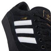 Adidas Puig Indoor black/white/black Schuhe